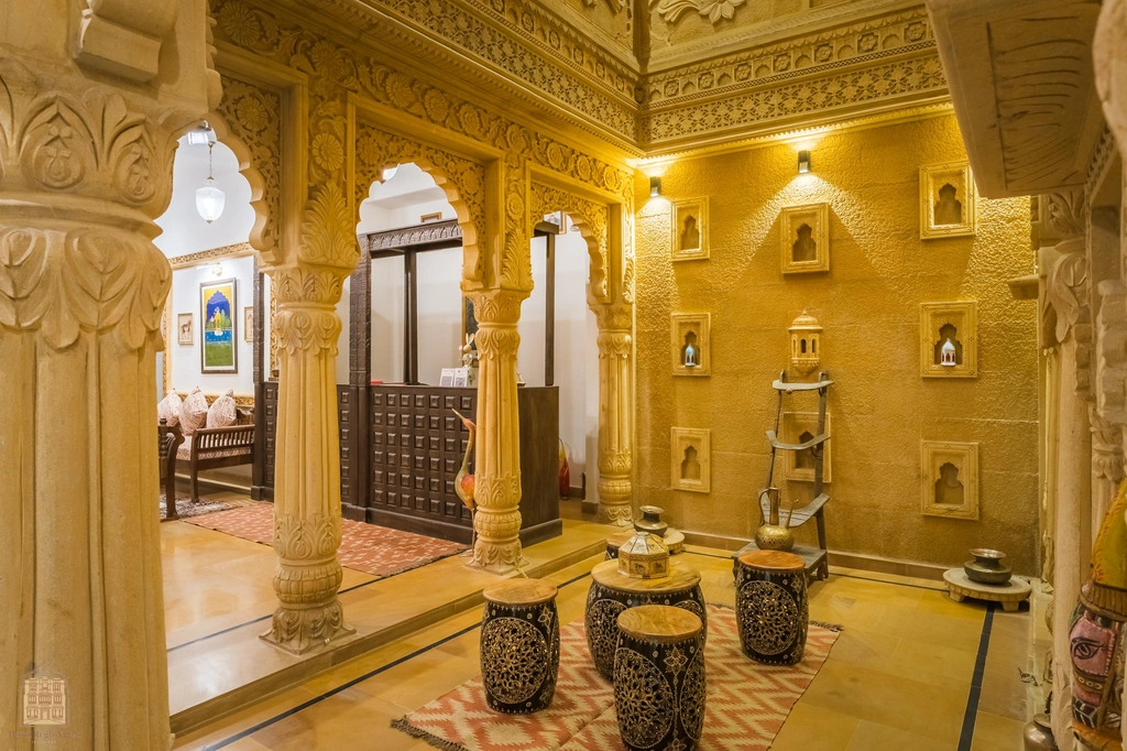 Rang Niwas Hotel